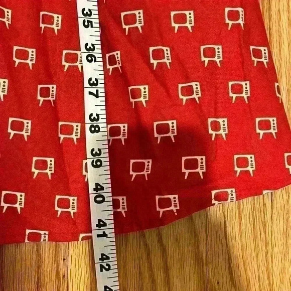 NWOT Heart of Haute Retro TV Console print Rockabilly Pin Up dress sz medium - Picture 7 of 10